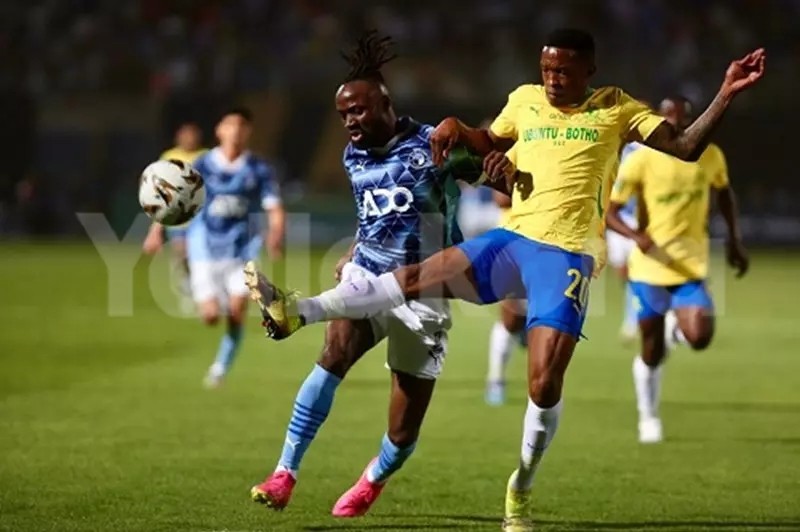 مدرب صنداونز: أداؤنا في النهائي كان دون المستوى وبيراميدز عطّل استراتيجيتنا.