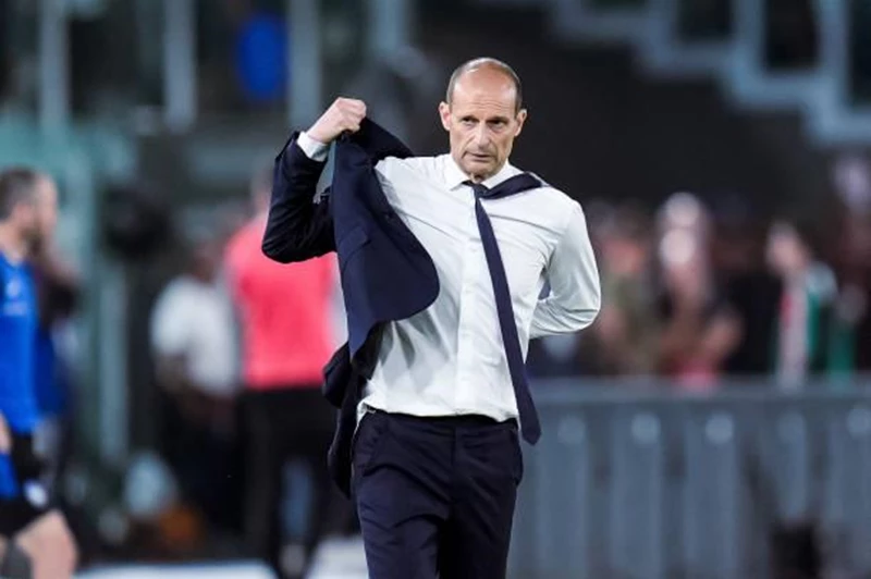 استكشاف أسباب ابتعاد أليجري عن دكة بدلاء ميلان في رحلته الجديدة