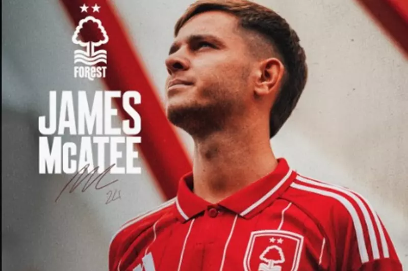 نوتنجهام يضم جيمس ماكاتي من مانشستر سيتي